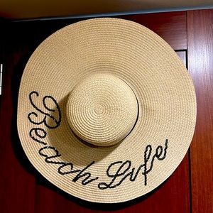 Beach hat
